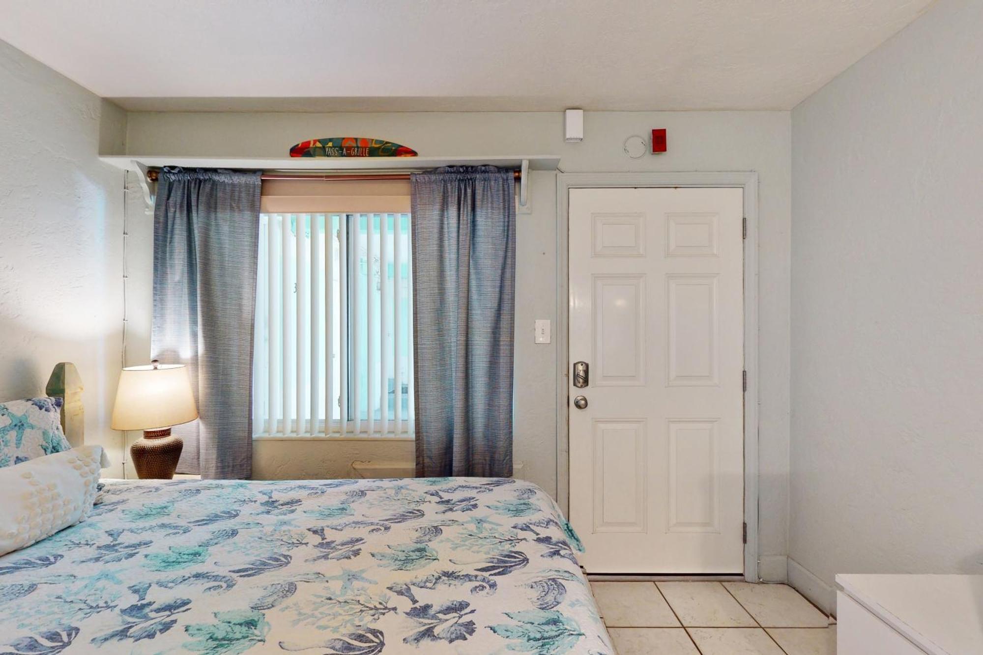 Pass-A-Grille Beach Retreat Unit 8 St. Pete Beach Εξωτερικό φωτογραφία